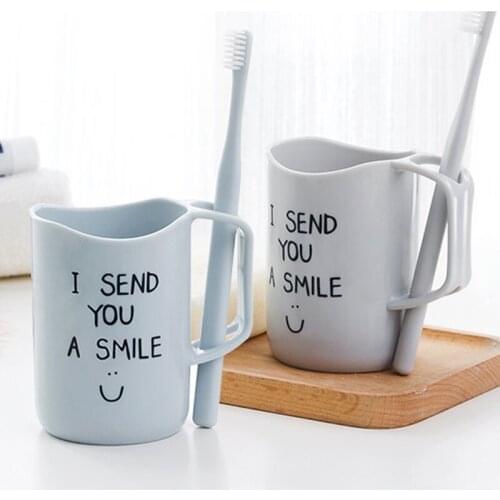 1 Piece Mouthwash Brushing Cups with Handle PP Material Drinking Mugs Creative Simple Printing Household Toothbrush Cups 3 Color