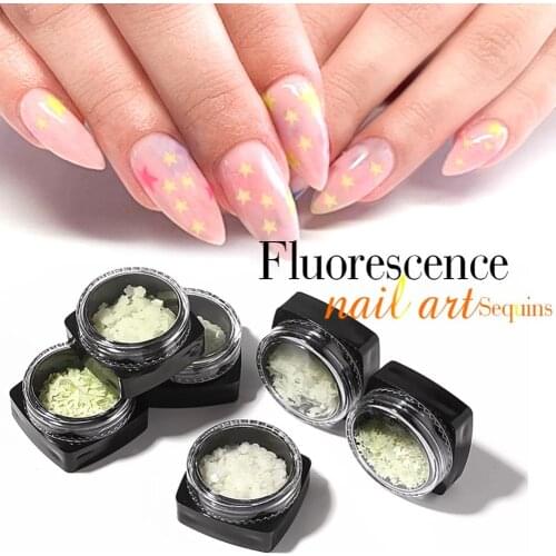 6Pcs/Set Luminous Self-adhesive Butterfly Love Heart Flakes Nail Sticker Tools Nail Art Decals Nail Art Decoration Nail Stickers