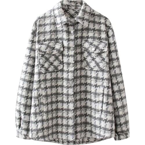 MESTTRAF Women 2021 Fashion Oversized Plaid Tweed Shirt Jacket Loose Fashion Retro Long Sleeve Pocket Coats Streetwear