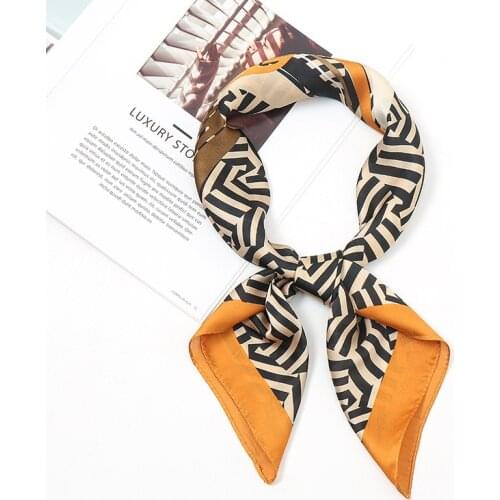 High Quality Korean Fashion Simple Geometric Pattern Silk Small Square Scarf Decoration Multifunctional Turban Tie 70CM