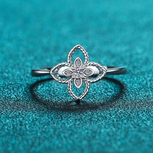 Silver Diamond Test Passed 0.1 Carat Excellent Cut High Clarity D Color White Moissanite Wedding Ring Female Silver 925 Jewelry