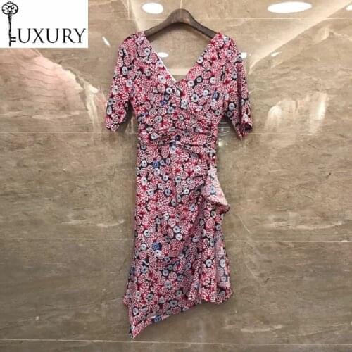 Spring V-Neck Summer 2020 Fashion Women Star Floral Prints Short Sleeve Pleated Asymmetrical Sexy Club Dress Sun