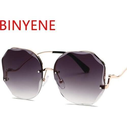2020 New Rimless Sunglasses Women Alloy Half Frame Designer Sun Glasses Gradient Bicolor Shades Cutting Lens UV400 Glasses