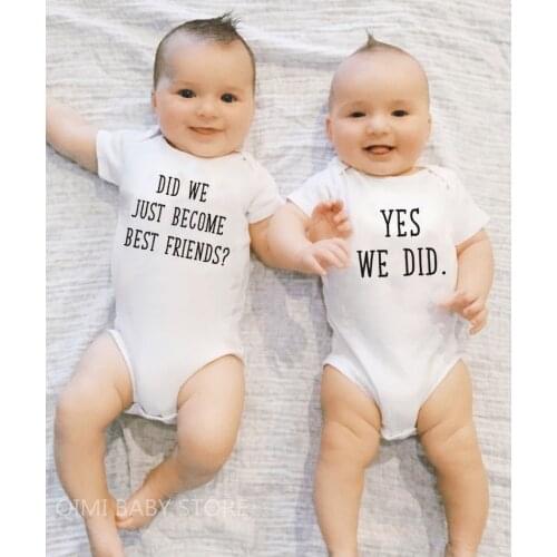 1pc Did We Just Become Best Friends Yes We Did Newborn Baby Twins Rompers Boys Girls Short Sleeve Jumpsuit Cotton Casual Onesie
