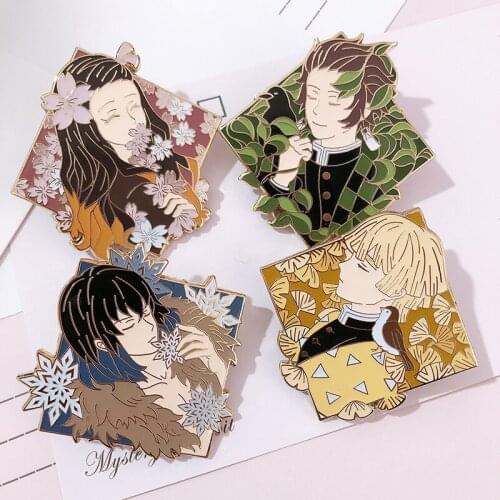 Anime Demon Slayer: Kimetsu no Yaiba Kamado Tanjirou Hashibira Inosuke Cosplay Metal Bedge Bags Badge Button Brooch Pin Souvenir