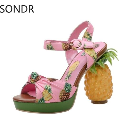 Womens Peep Toe Pink Pineapple Fruit Printed Sandals Summer Strange High Heel Slingback Shoes Pumps Ankle Buckle New Sweet C404