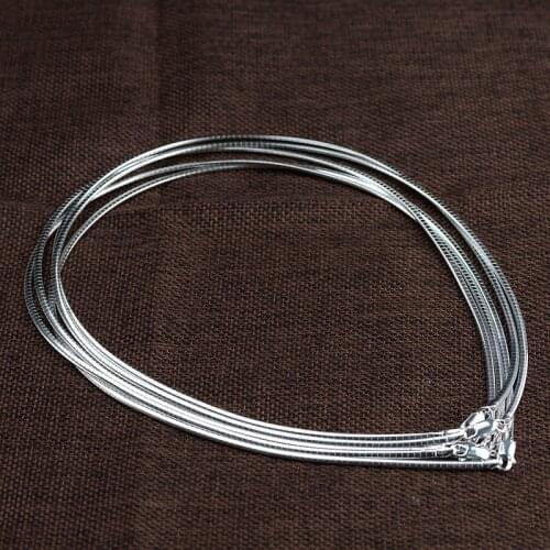 HyunBrooke Chains