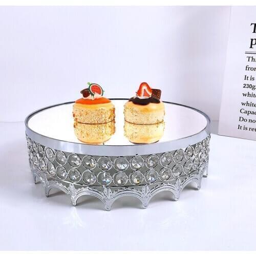 Crown Silver Wedding Display Cake Stand Cupcake Tray Tools Home Decoration Dessert Table Decorating Party Suppliers