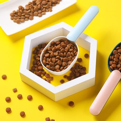 Multifunctional Dog Food Spoon Bag Clip Creative Measuring Cup Curved Design Dog Accessories for Small Dogs Luxury