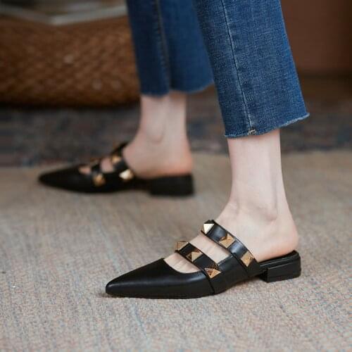 QZYERAI Hot Sell Ladies Shoes New Summer Fashion Womens Slippers Genuine Leather Slippers Luxury Brand Designer Shoes