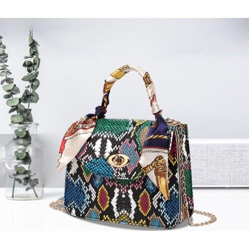 Women Shoulder Bag New Color Snakeskin Scarf Handbag Fashion Small Square Bag Chain Handbag for Women Ladies Messenger Bag