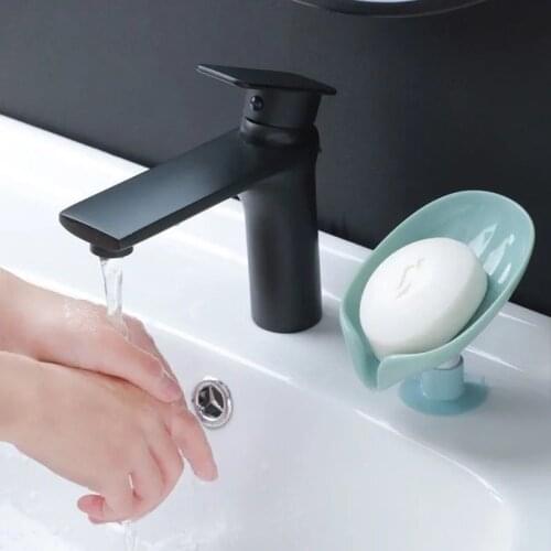 Leaf-shaped Soap Dish Soap Holder Perforated Free Standing Suction Cup Drain Rack Toilet Laundry Bathroom