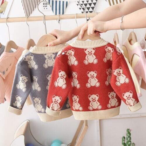 2020 Spring and autumn new boys' sweater cardigan spring and autumn Cartoon Bear fashion cute V-neck childrens sweater coat