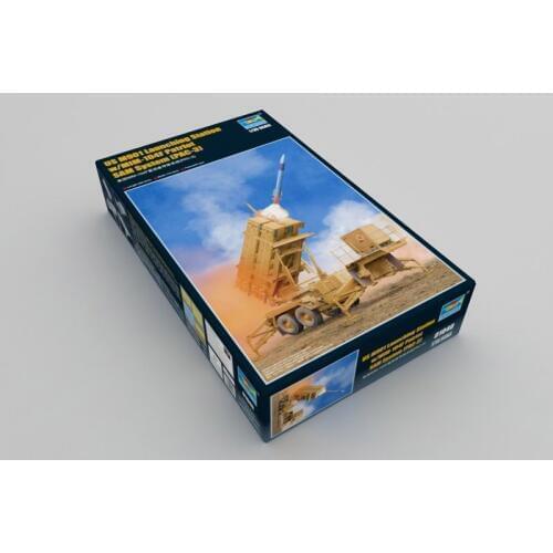 Trumpeter 01040 1/35 US M901 Launching Station w/MIM-104F Patriot SAM System (PAC-3) - Scale Model Kit