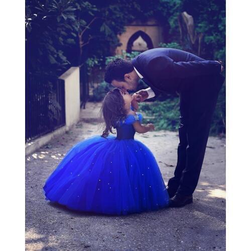 2019 Blue ball gown pricess girls pageant dress off shoulder little child communion gowns party wear