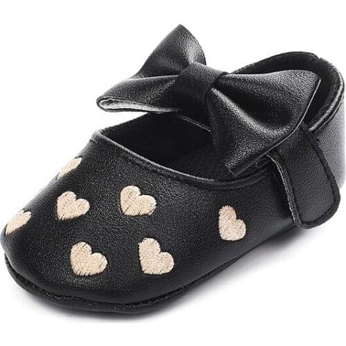Autumn newborn baby girl shoes Floral Heart-Shaped Mixed Colors cute solid color versatile princess toddler indoor baby shoes