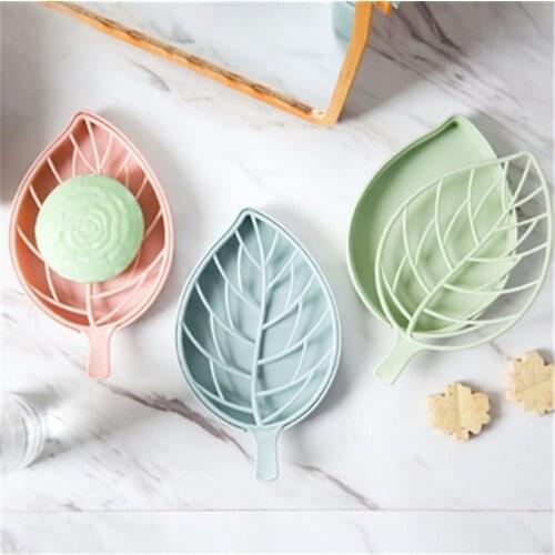 3 Colors Leaf Shape Soap Holder Non Slip Soap Box Toilet Shower Tray Draining Rack Bathroom Gadgets Soap Dish Soap Tray Holder