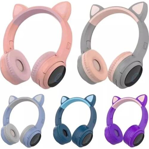 New Cute Cat Ear Over-ear Wireless bluetooth Headphones HIFI Stereo TF Card Aux-In Luminous Head-Mounted XY-203 Headset with Mic