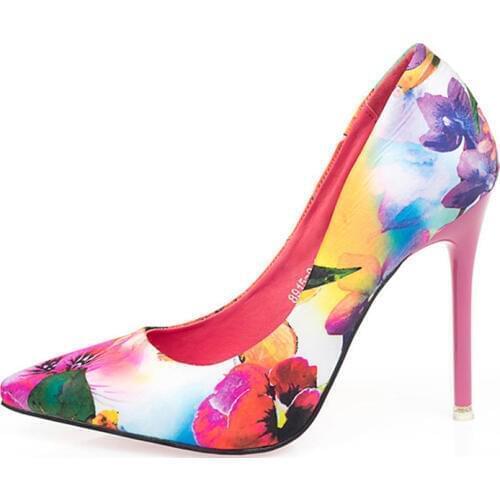 Pumps Women 2019 Ethnic Style Retro Flowers Floral Pointed Women Pump Shoes High Heels Office Ladies Dress Shoes