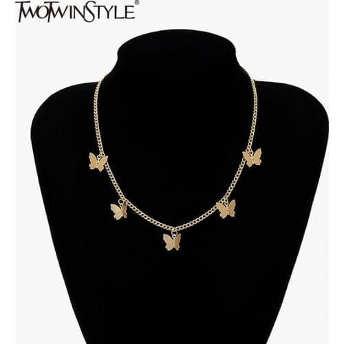 TWOTWINSTYLE Alloy Gold Butterfly Necklace For Women Fashion New Accessories 2021 Beautiful Necklace Female