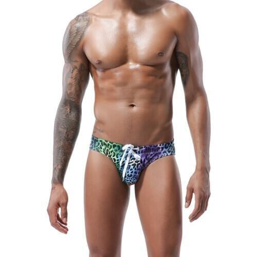 Swimwear Men Brief With Push Pad Man Swimming Trunks Briefs Low-Waist Sexy Man'e Swimwear Beach Bikini Men Swimsuits