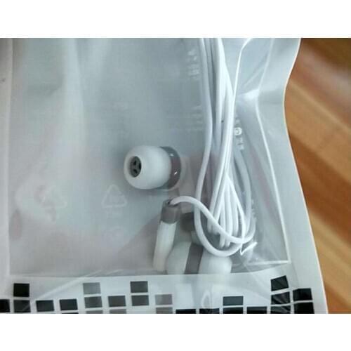 Universal 3.5mm Wired Earphone Stereo In Ear Cheap Small Earpiece with Microphone Smartphone MP3 for ipod