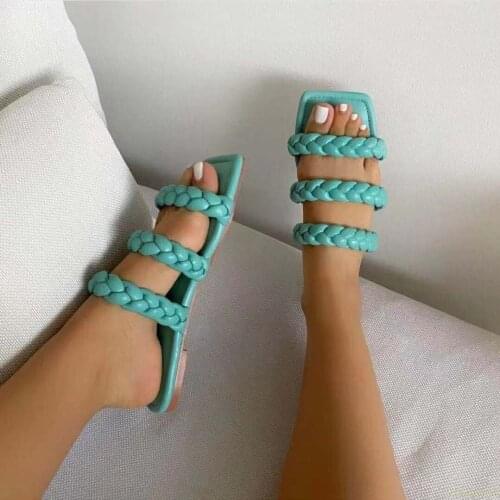 Ladies Sandals 2021 Summer Women New Twisted Twist Flats MS Slippers Beach Outdoor Wild Fashion Candy Color flip flop