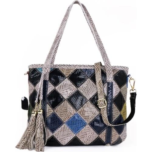 Women Handbags Female Shoulder bag designer Luxury Lady Tote Large Capacity Zipper shoulder bag 2021 Snake leather bag