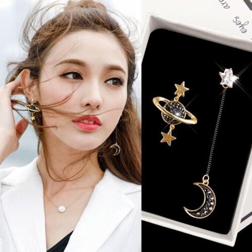 New Korean Style Long Earrings For Women Funny Moon Star Asymmetric Jewelry Earrings Moon Earrings For Women Men Party Gifts