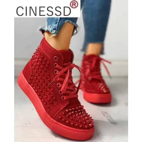 Rivets Shoes Woman Couple Ankle Boots Flat Heel Platform Boots Women Big Size 44 Waterproof Motorcycle Boots Men & Women