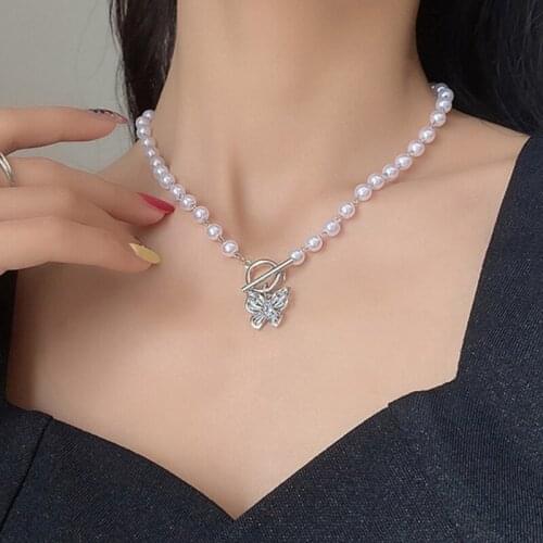 Vintage Pearl Butterfly Choker Necklace For Women Fashion Summer White Imitation Pearl Necklaces 2021 Trend Elegant Wedding Jewe