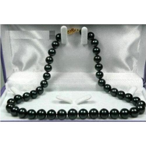 Beautiful 8-9mm south sea black pearl necklace K