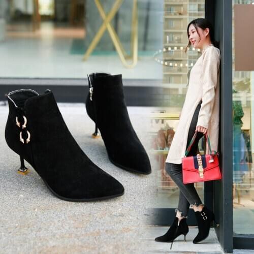Womens boots 2019 new fashion temperament matte leather high-heeled Martin boots wild plus velvet warm comfortable boots