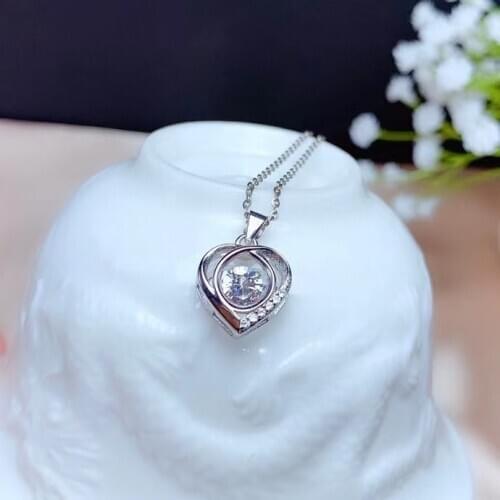 Heart style pouring shiny moissanite necklace women silver necklace jewelry 925 sterling silver birthday gift moving gem