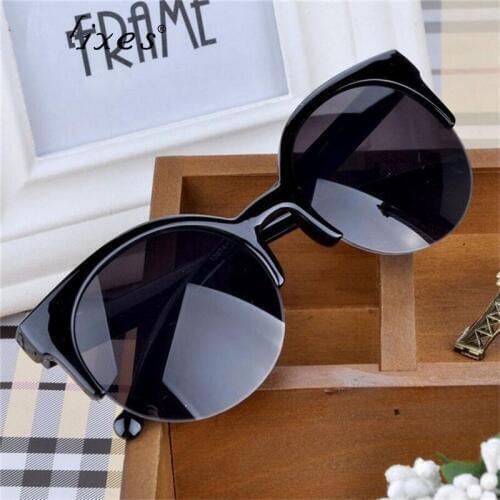 Retro cat eye sunglasses ladies sunglasses fashion ladies retro glasses female triangle sexy retro oculos de sol feminino UV400