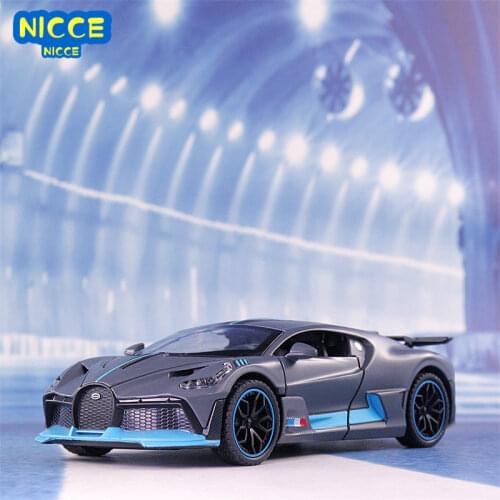 Nicce Metal Sports Car Model 1:32 Bugatti DIVO limited Super Sport Toy Car Alloy Diecast Sound Light Pull Back Collection Car