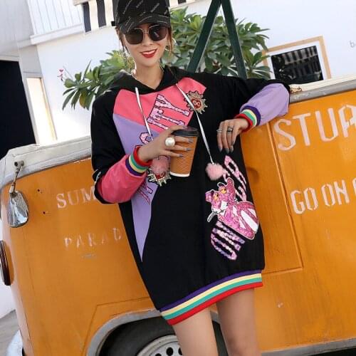 Explosions of autumn and winter 2018 new tide brand womens cartoon sequins spliced even the hat in the long hoodie