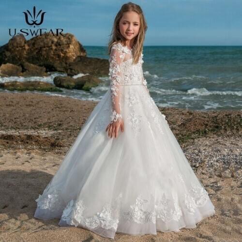 New Arrivals Flower Girlsdresses Lace Long Sleeves Ball Gowns with Pearls First Communion Dresses for Girls Pageant Dresses