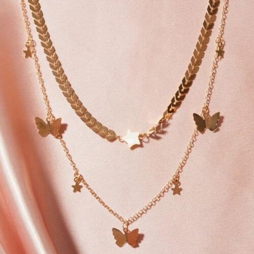 Retro Multilayer Exquisite Hollow Butterfly Pendant Star Neckalce for Women Party Jewelry Accessories