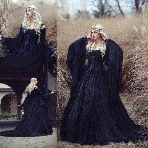 Vintage Black Wedding Dress 2020 Gothic vestidos de novia Long Sleeve Lace Bride Dresses A Line Sexy Open Back Wedding Gowns