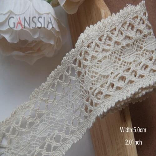 1 Yard Width:5cm Little Leaves Design Trimming Laces Cotton Hollow Embroidered Fabric Lace for Garment Decoration (SS-2462)
