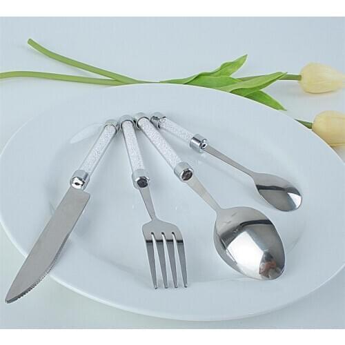 Luxury Silverware set Wedding Dinner set Glittering Handle Tableware set Acrylic Crystal Table Knife Dinner Forks Teaspoon 4pcs