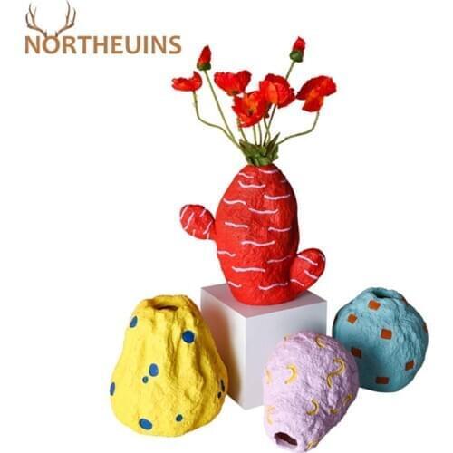 NORTHEUINS Cactus Flower Vase Nordic Creative Resin Desktop Decoration Flowerpot Planter For Dried Flowers Plant Support Decor