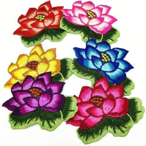 50pcs/Lot Lotus Water Lily Embroidery Patches Letters Clothing Decoration Accessories Diy Iron Heat Transfer Applique Clothes