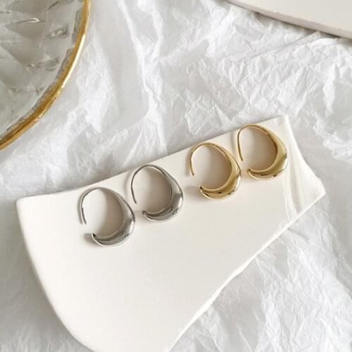 Temperament Smooth Simple Personality Earrings Vintage Geometric Luxury Design Small Earrings For Women Party Jewelry