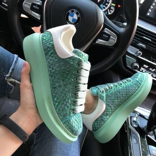 New style Woven Sponge Cake Pure Leather White Shoes Womens Platform Couples Casual Leather Shoes Full-Grain Leather Shoes