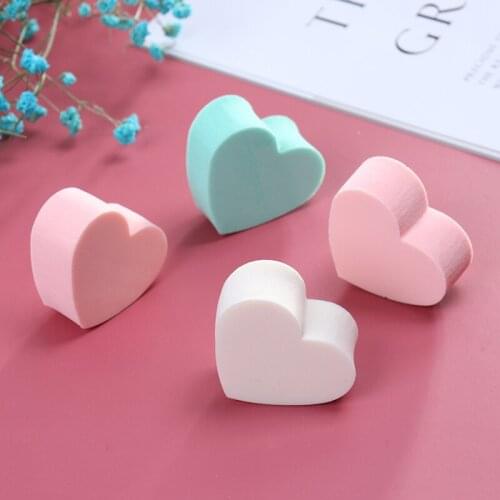 4Pcs/Lot Face Foundation Cream Blending Candy Color Heart Shaped Puff Makeup Sponge Blending Cosmetic Powder Puff