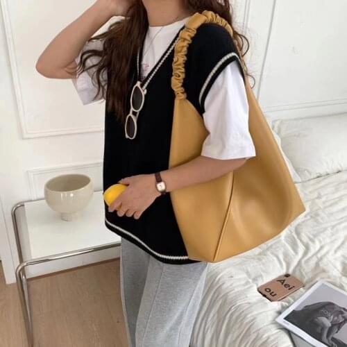 Totes Bags Women Large Capacity Handbags Women Soft PU Leather Shoulder Messenger Bag Female Retro Daily Lady Elegant Handbags