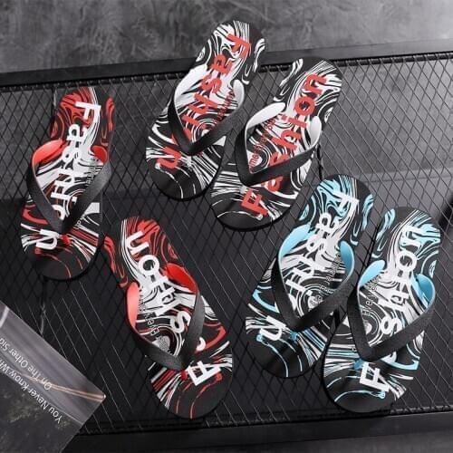 Brand Slippers Male Outdoor Beach Anti-Slip Mens Slippers Herringbone Leisure Slippers Boys Wear-Resistant Flip Flops Men