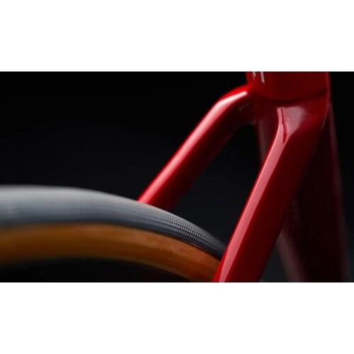 2021 new lightest carbon road bicycle SL7 frameset threaded BB internal cable routing flat-mount disc 700C compatible Di2